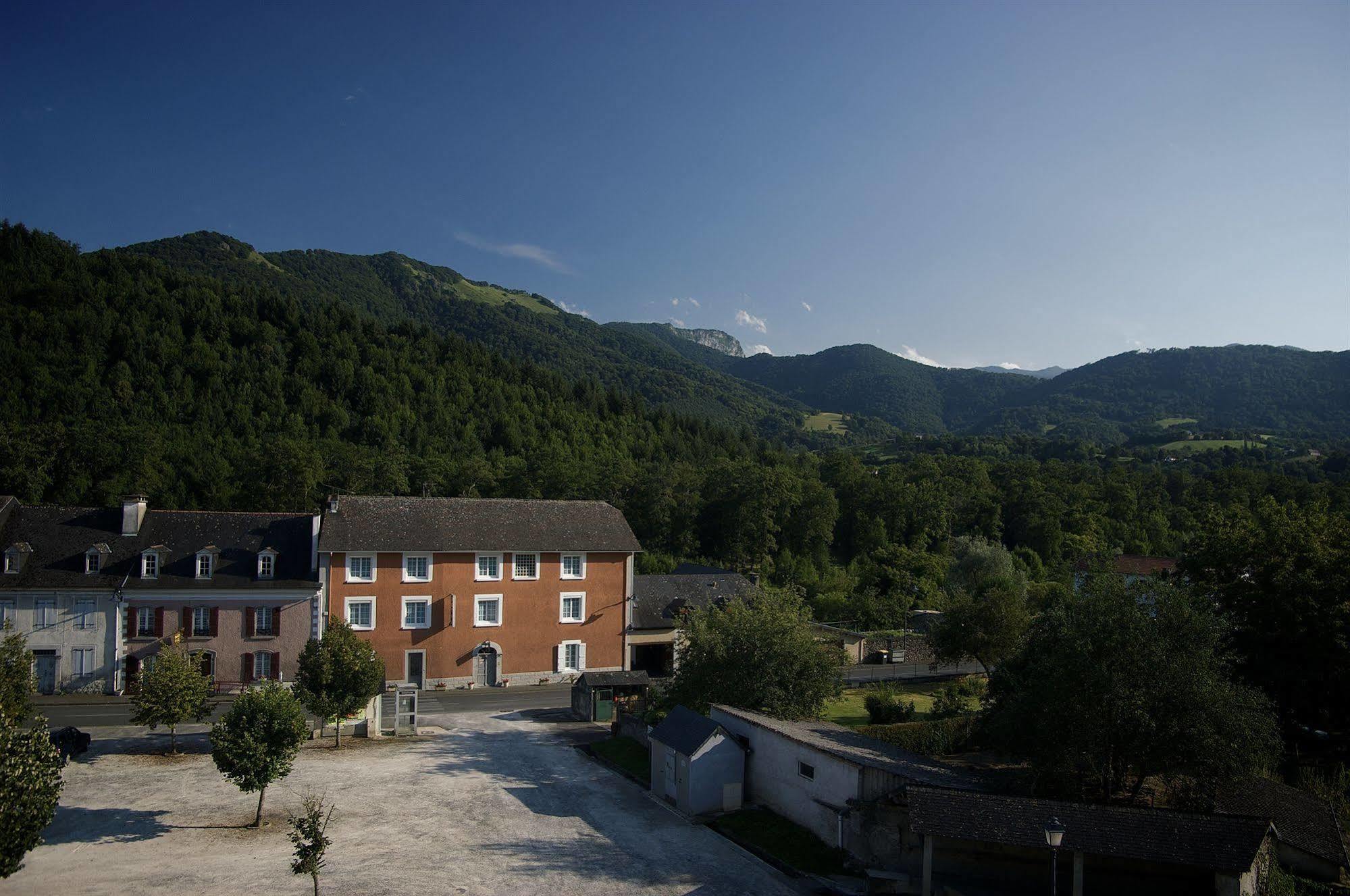 Hotel Ladagnous Peyrouse Exteriér fotografie